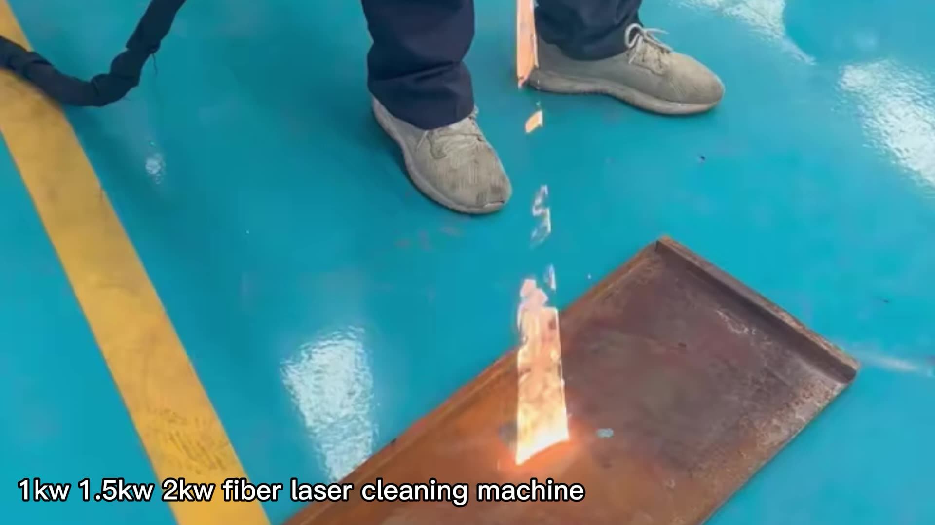 Hot Sale Laser Cleaning Machine 3000w Cnc Fiber Steel Sheet Laser