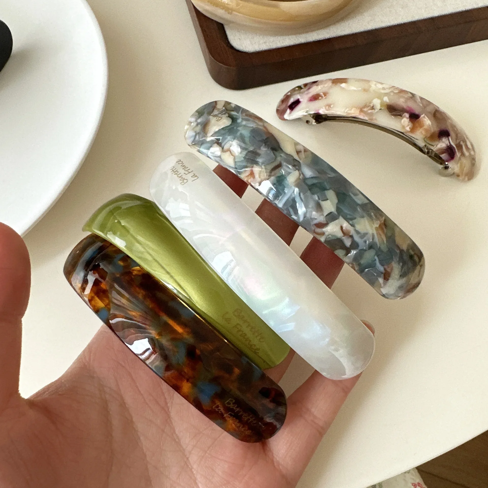 carousel-thumb-1