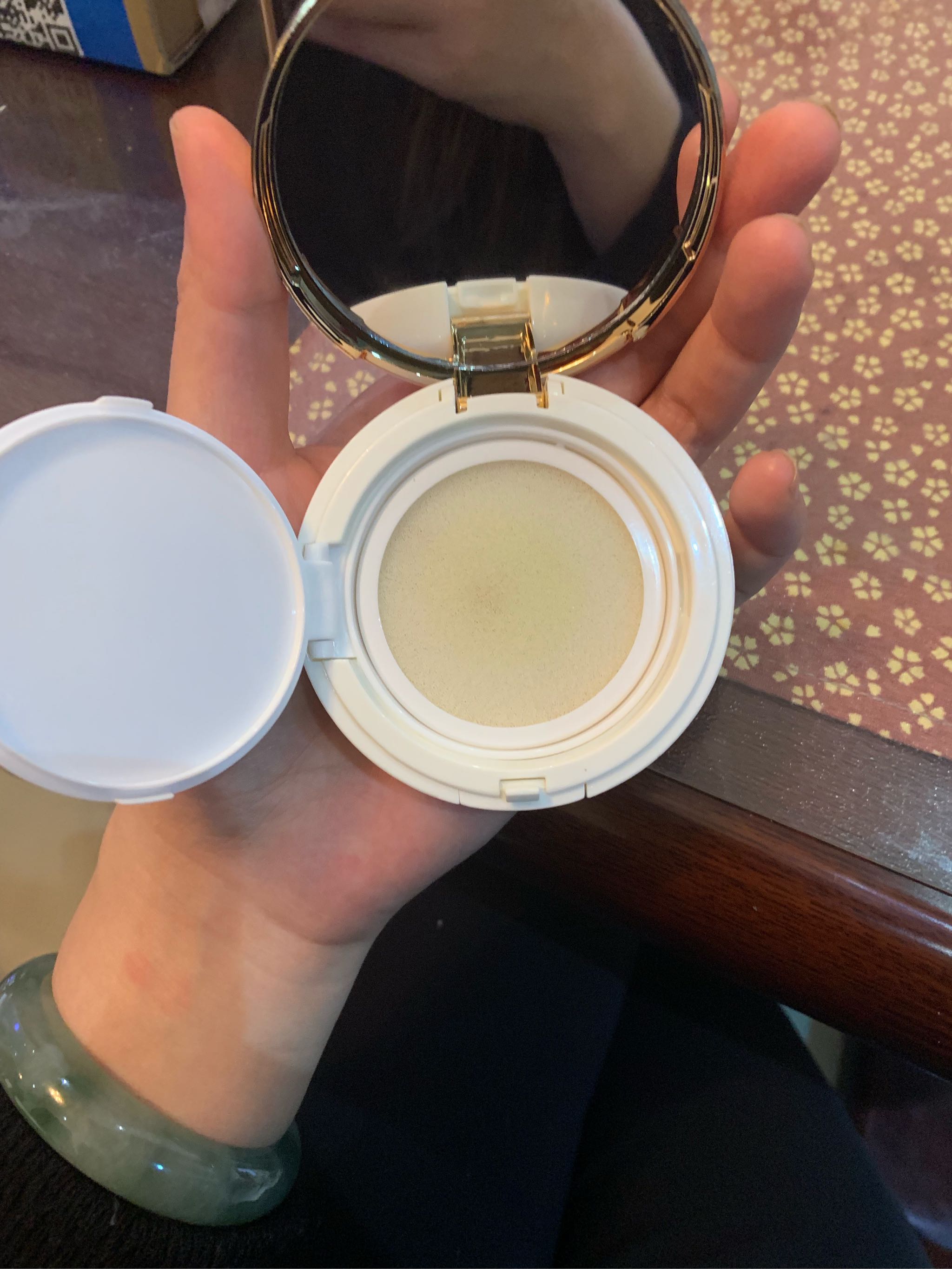 水润无瑕裸妆气垫BB霜好不好用，是什么牌子,第4张