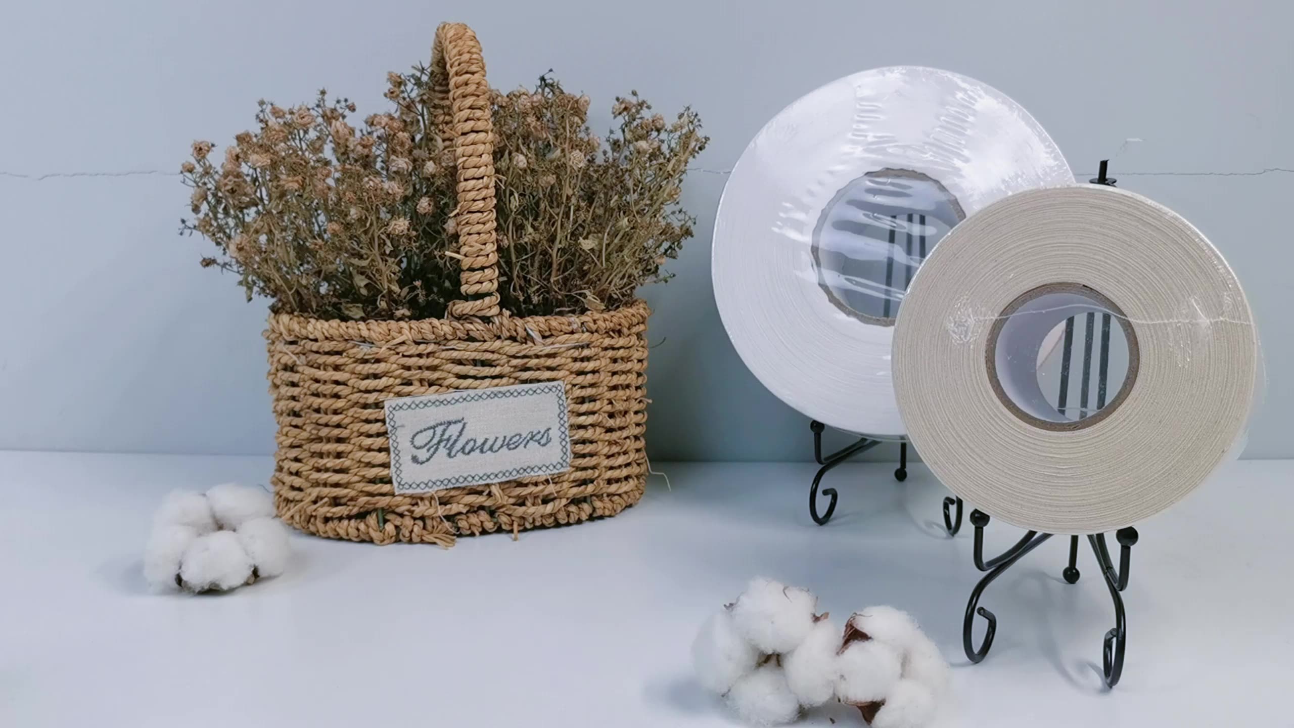 Hot Selling Soft And High Strength Disposable Waxing Strips Roll Cotton