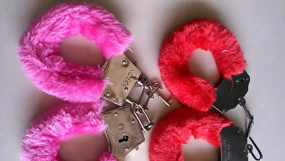 Hot Sale Metal Toy Handcuff With Diamond Buy Metal Toys Handcuff,Sexy