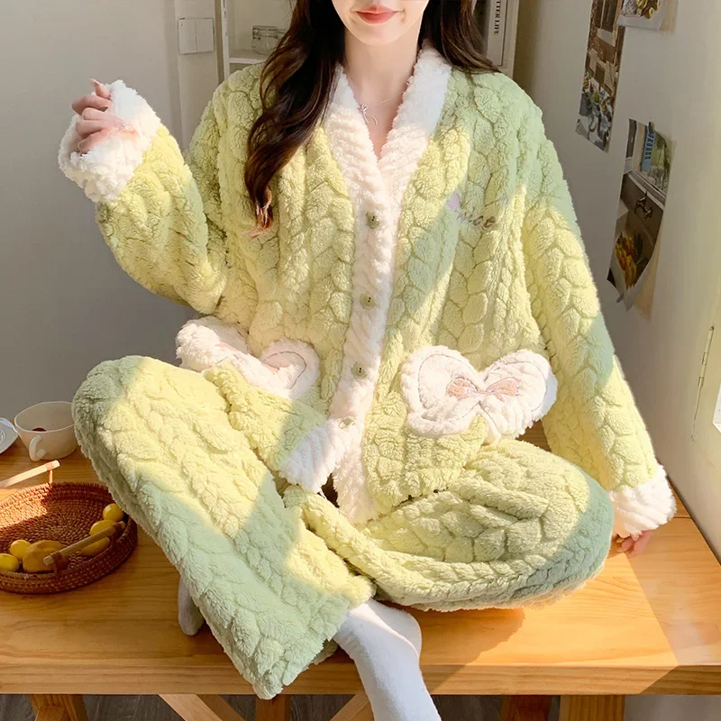 The new month clothing autumn and winter fleece-lined thick pregnant women pajamas women flannel coral fleece postpartum lactation 9923#