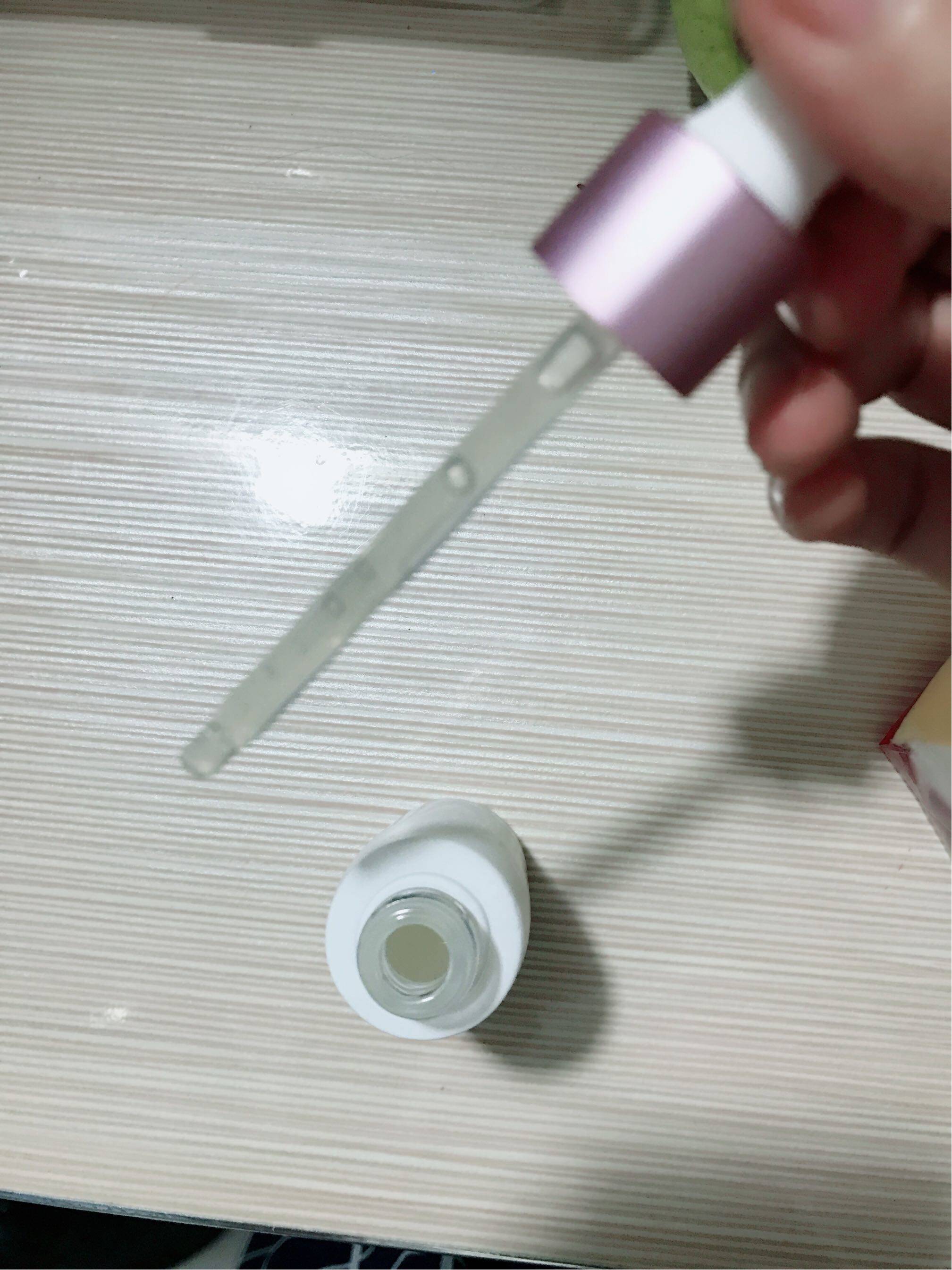 佰草集水凝悦泽精华液