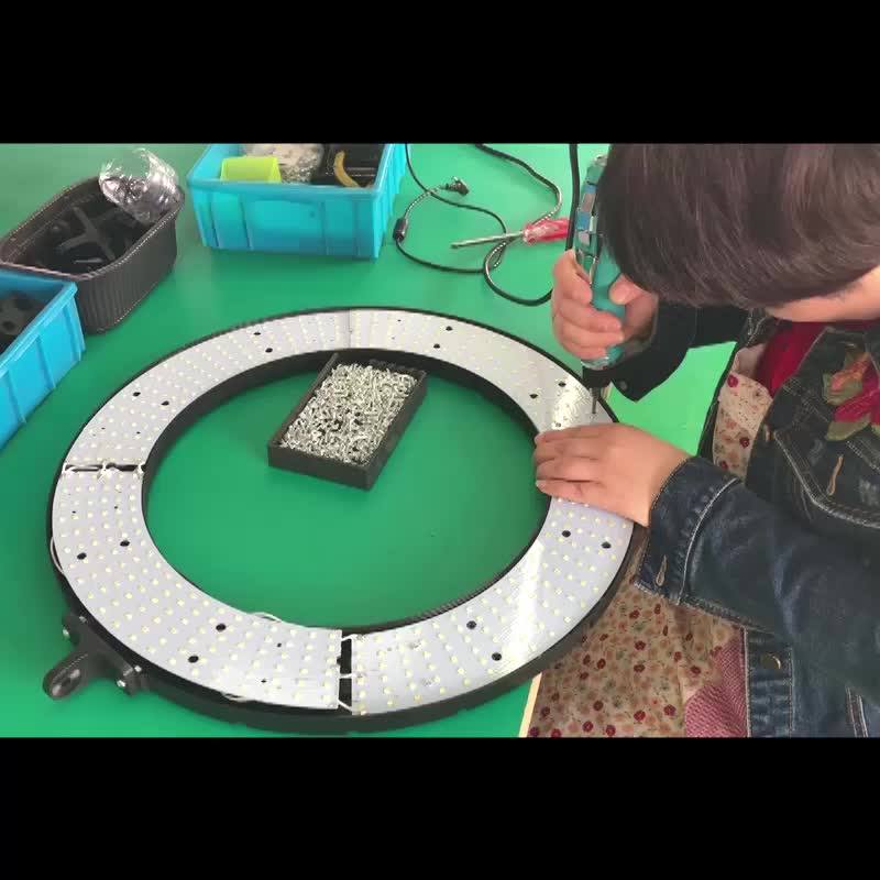 Charm Eyes Selfie Ring Light Portable Beauty Salon Led Light 18inch For