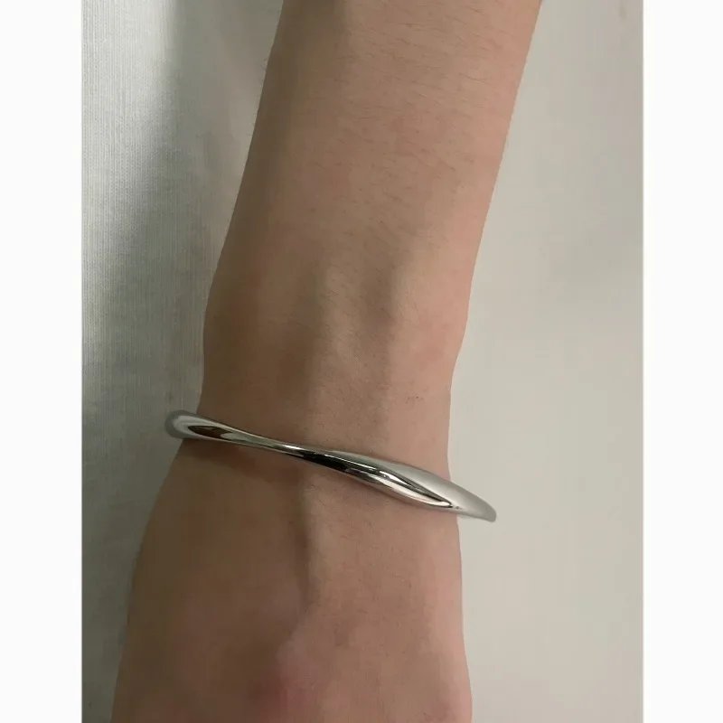 加格 ins鈦鋼冷淡風素圈手鐲不鏽鋼高級感簡約通勤時尚配飾女新款