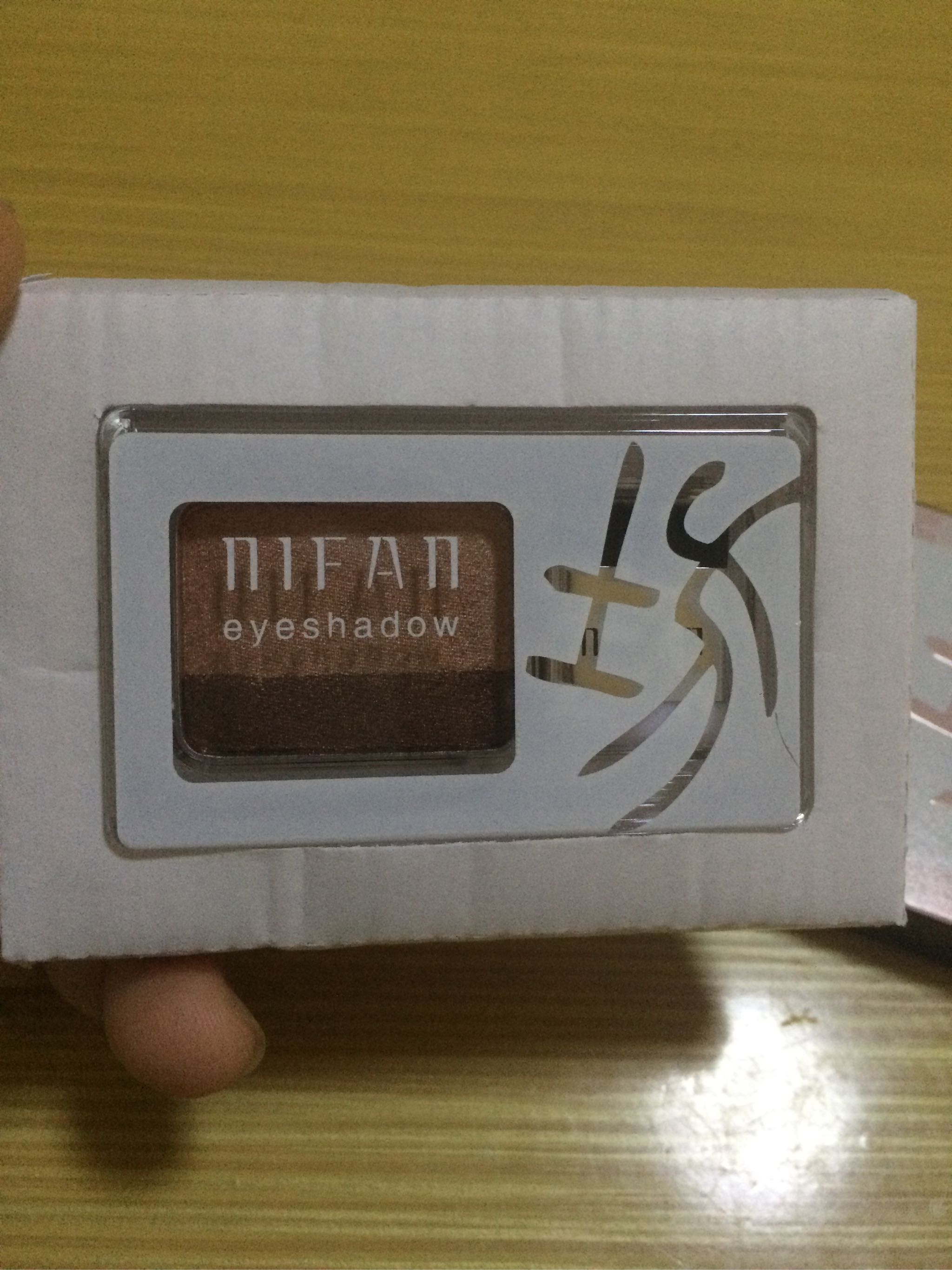 土家硒泥坊双色眼影怎么样好用不多少钱，亲自上手使用分享,第6张