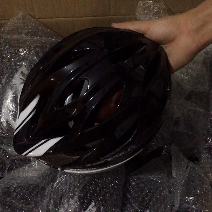 lightweight road bike helmet