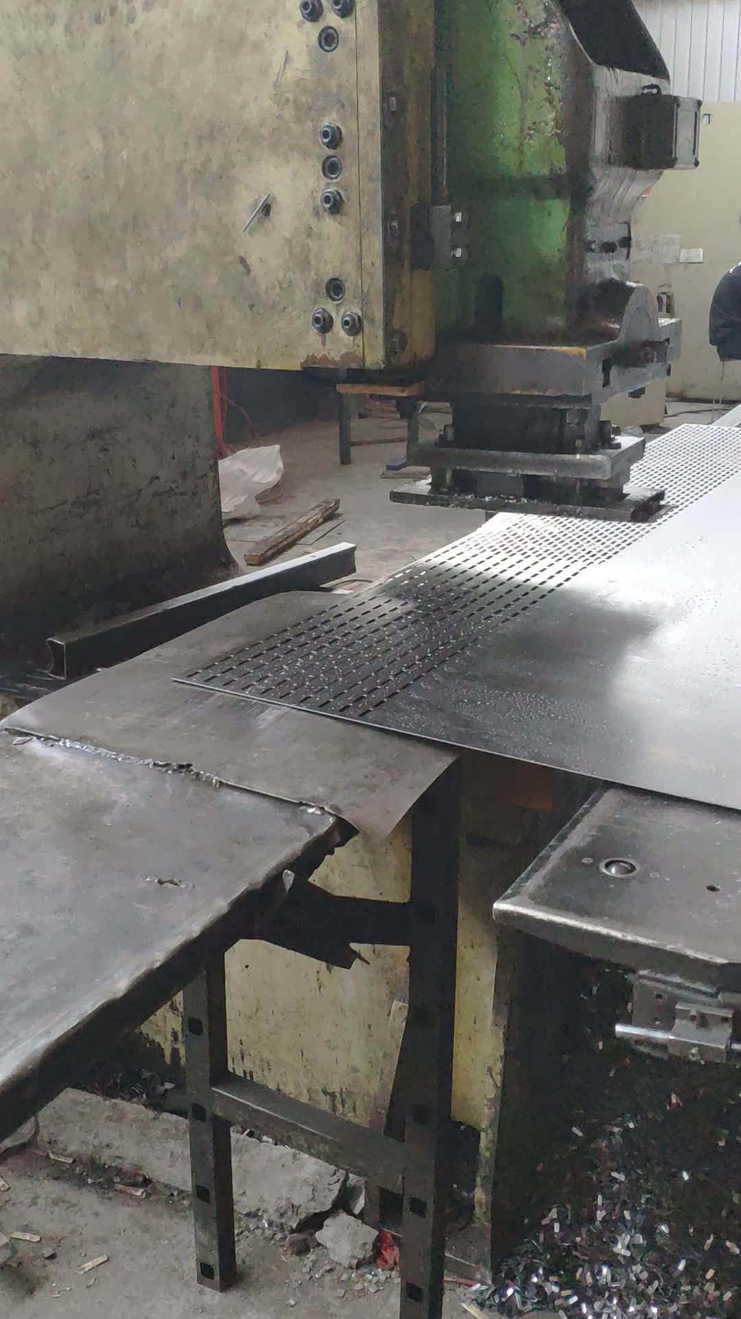 Various Type Hole Punched Stainless Steel Perforated Metal Sheet Buy