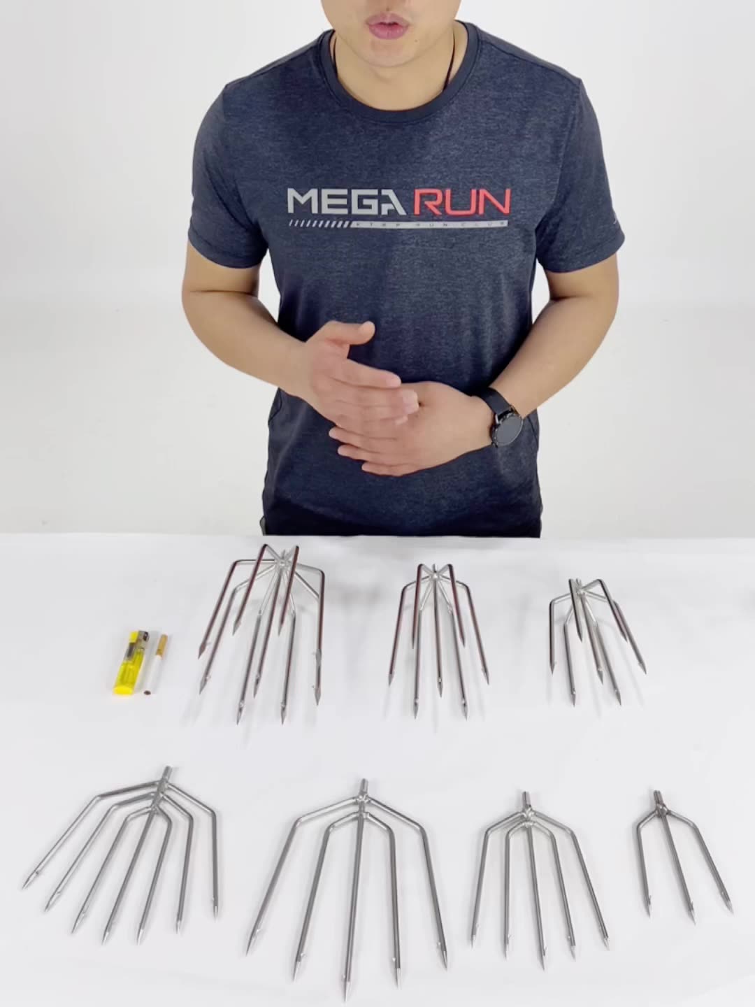 Stainless steel harpoon head Handmade handmade steel fork row fork fish ejector fork Fish flying fork Small large barbed harpoon