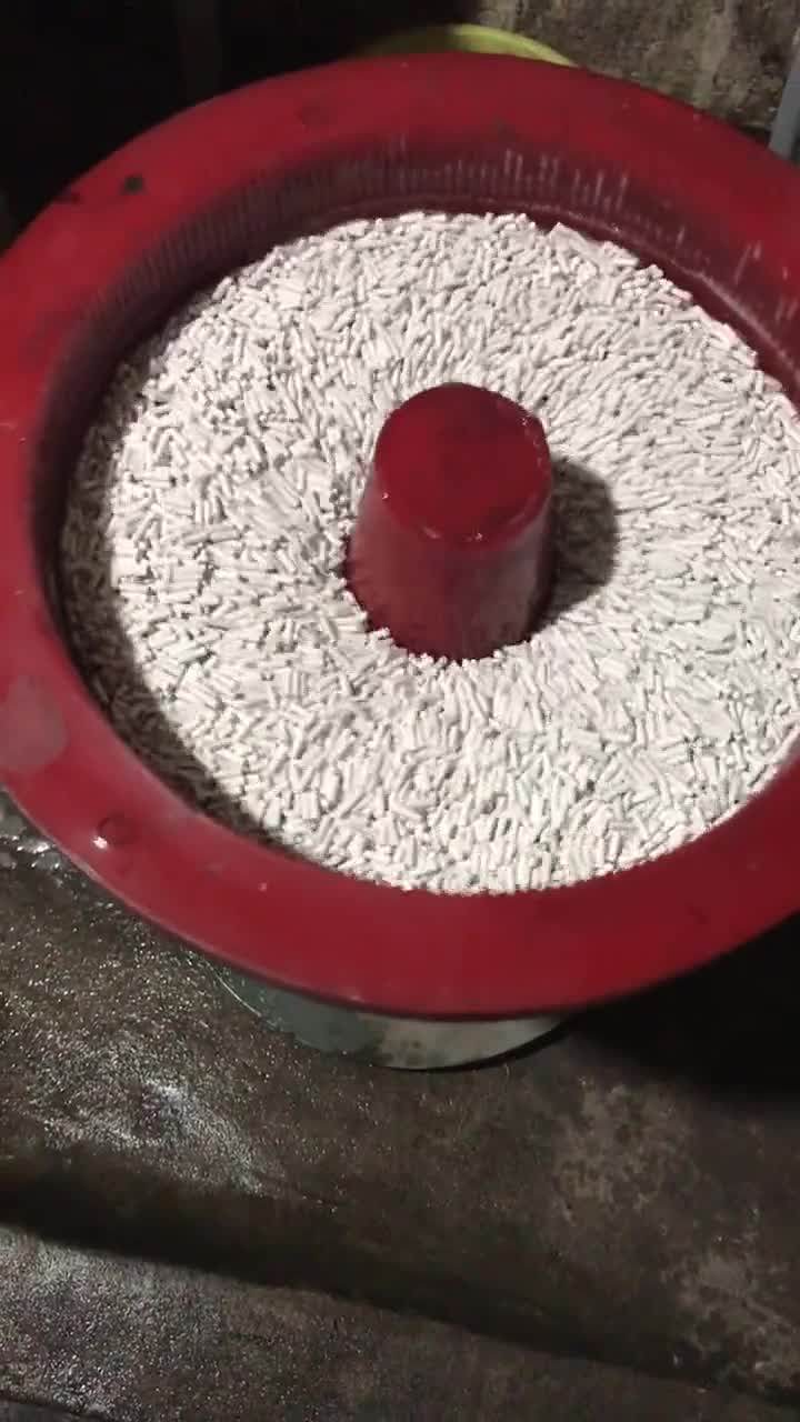 Ceramic Polishing Stone Ceramic Abrasive Chips In Angle Cut Cylinder