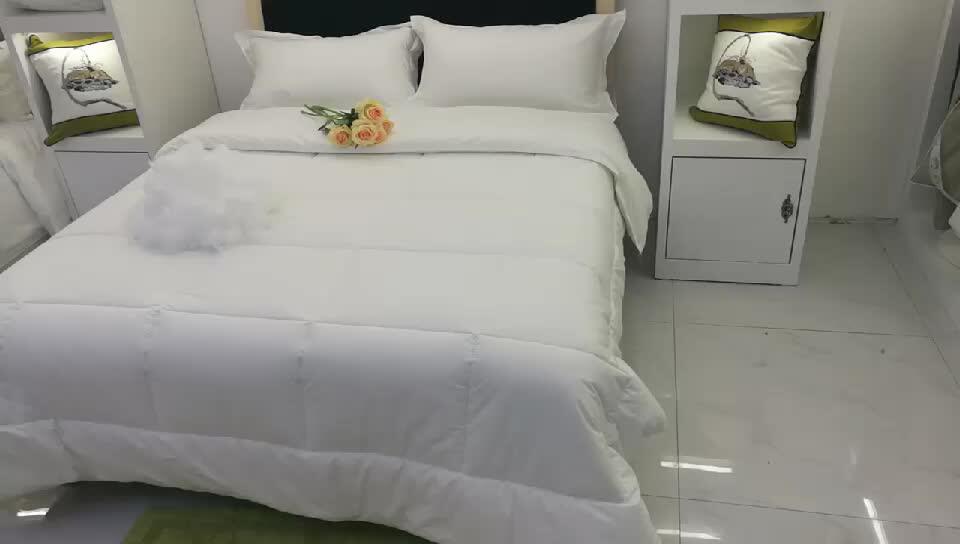 Cheap Wholesale 200gsm 100 Microfiber Filling Patchwork Quilt For