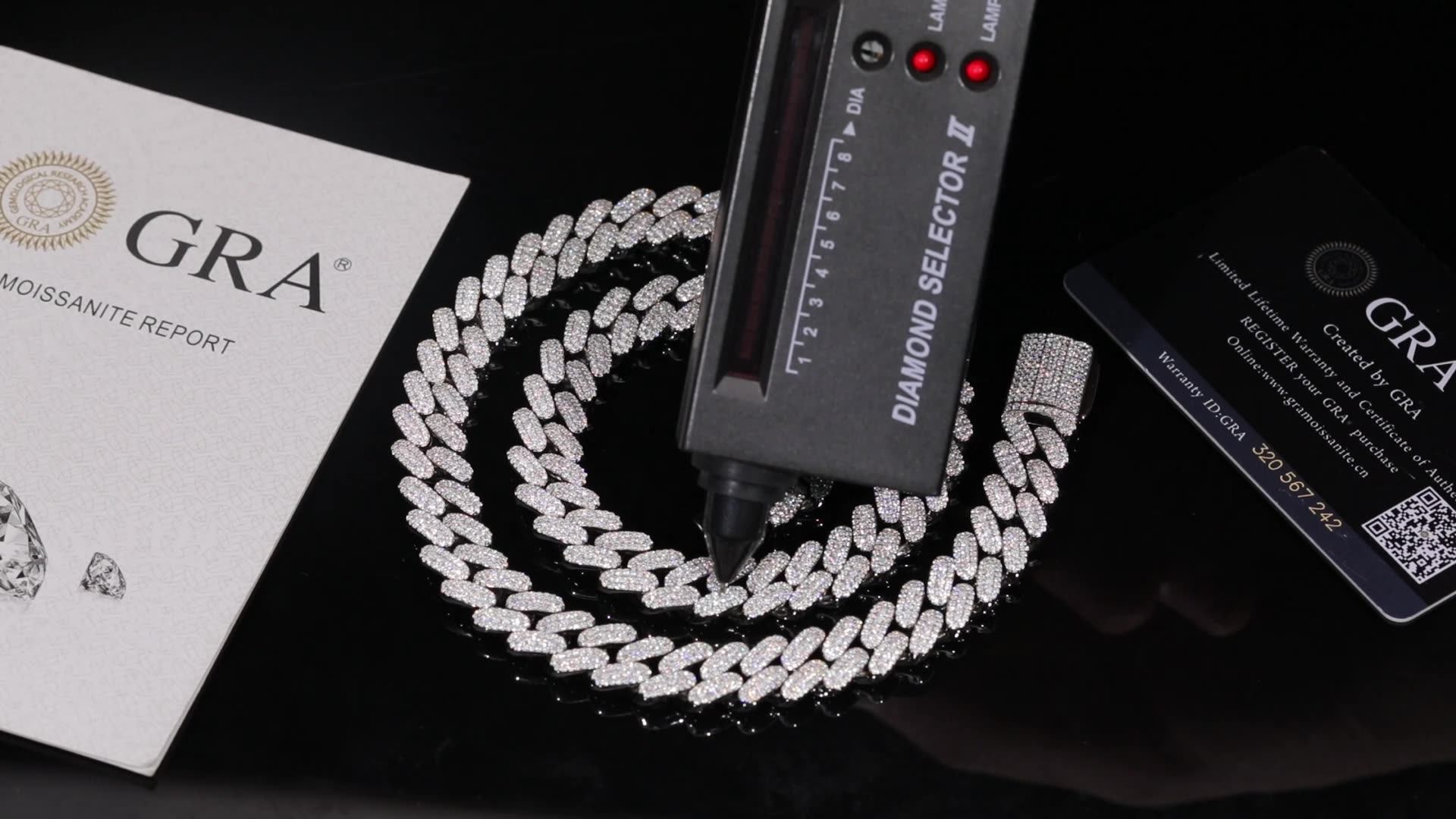 Fashion Rappers Jewelry Prong Setting Vvs Moissanite Diamond Iced Out ...