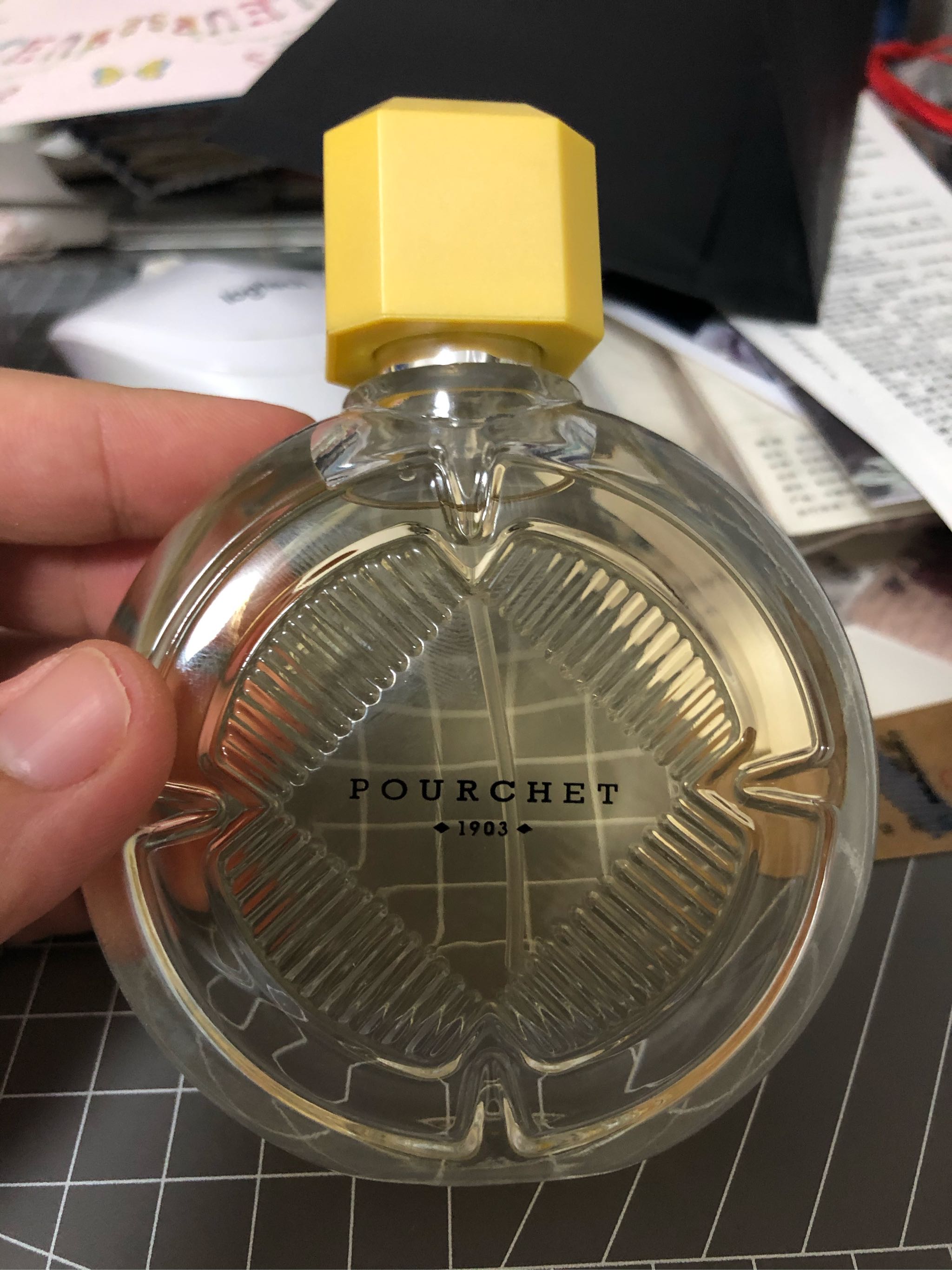 法国宝榭卡西?小姐香水花果香调性价比真高，真实上手体验_搜券