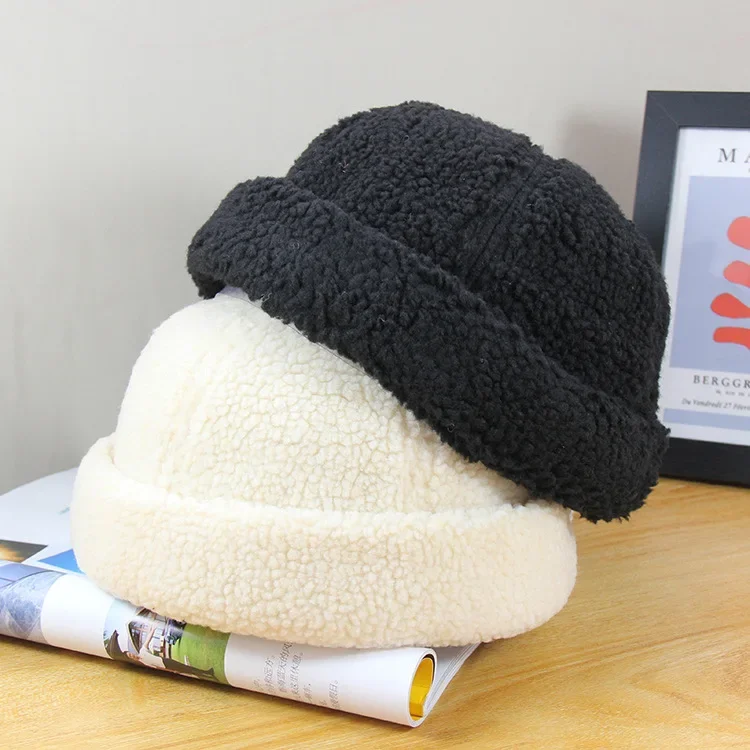 Korean new lamb velvet landlord hat for women in autumn and winter warm melon leather hat for students couple sailor yuppie hat