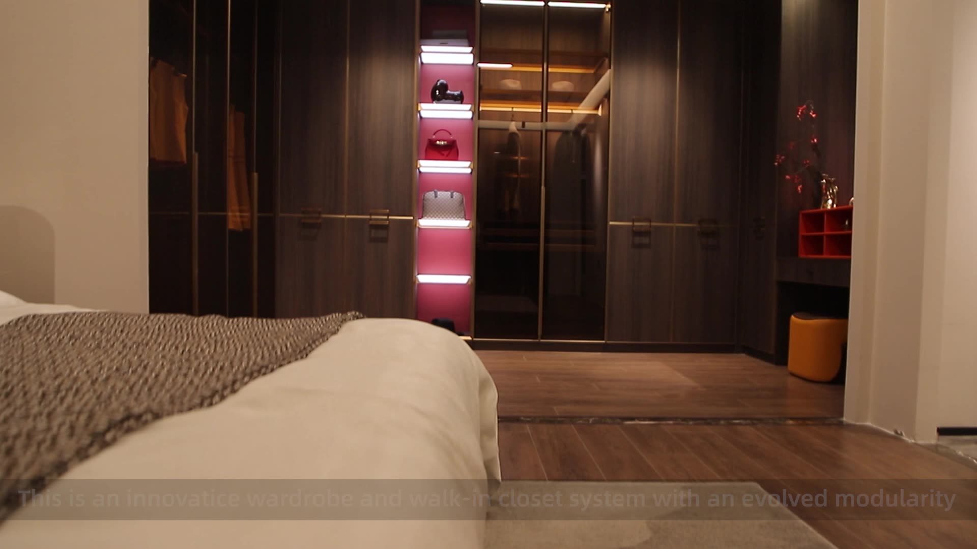 Modern Mirrored Mdf Laminated Wooden Wardrobes Furniture