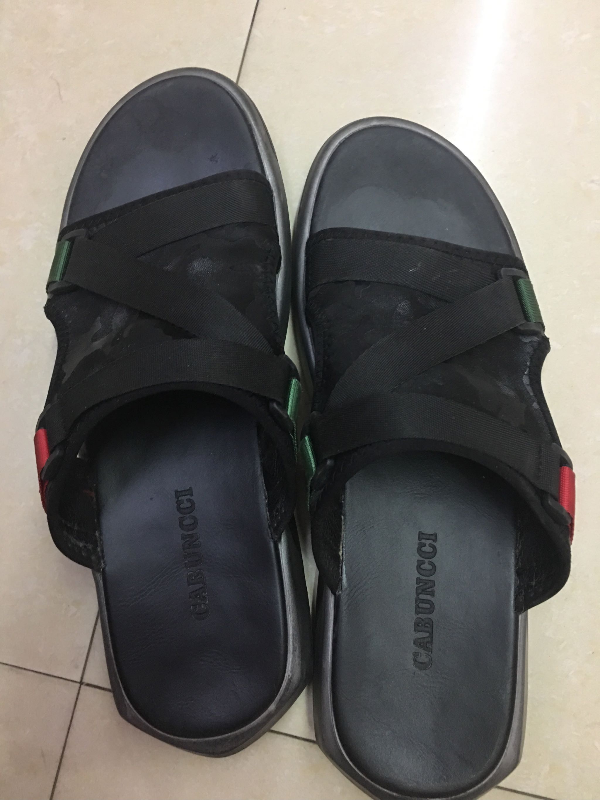 潮牌拖鞋男好不好用，价格是多少钱呢,第2张