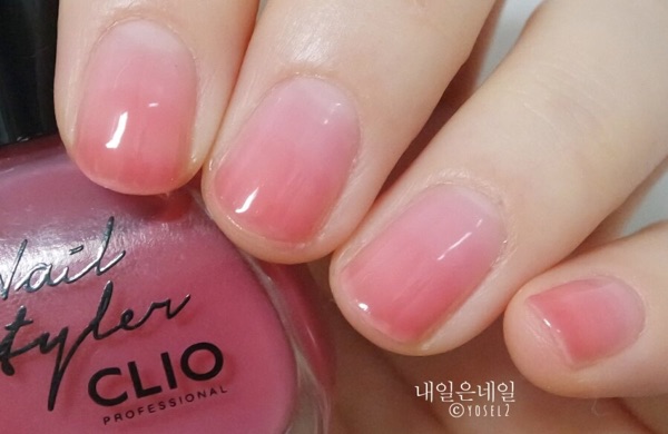 Hàn Quốc miễn thuế mua clio mới 珂 Bộ sơn móng tay Leo gradient để mua ba tặng một màu nude kéo dài - Sơn móng tay / Móng tay và móng chân son mong tay dep