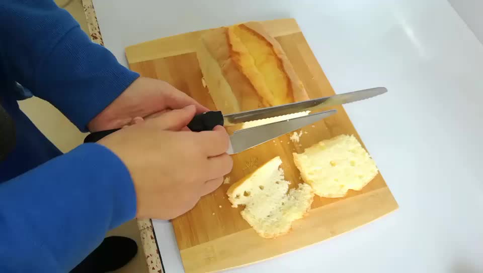 8" Pp Handle Bread Knife With Slicing Guide In Blister Packing Buy