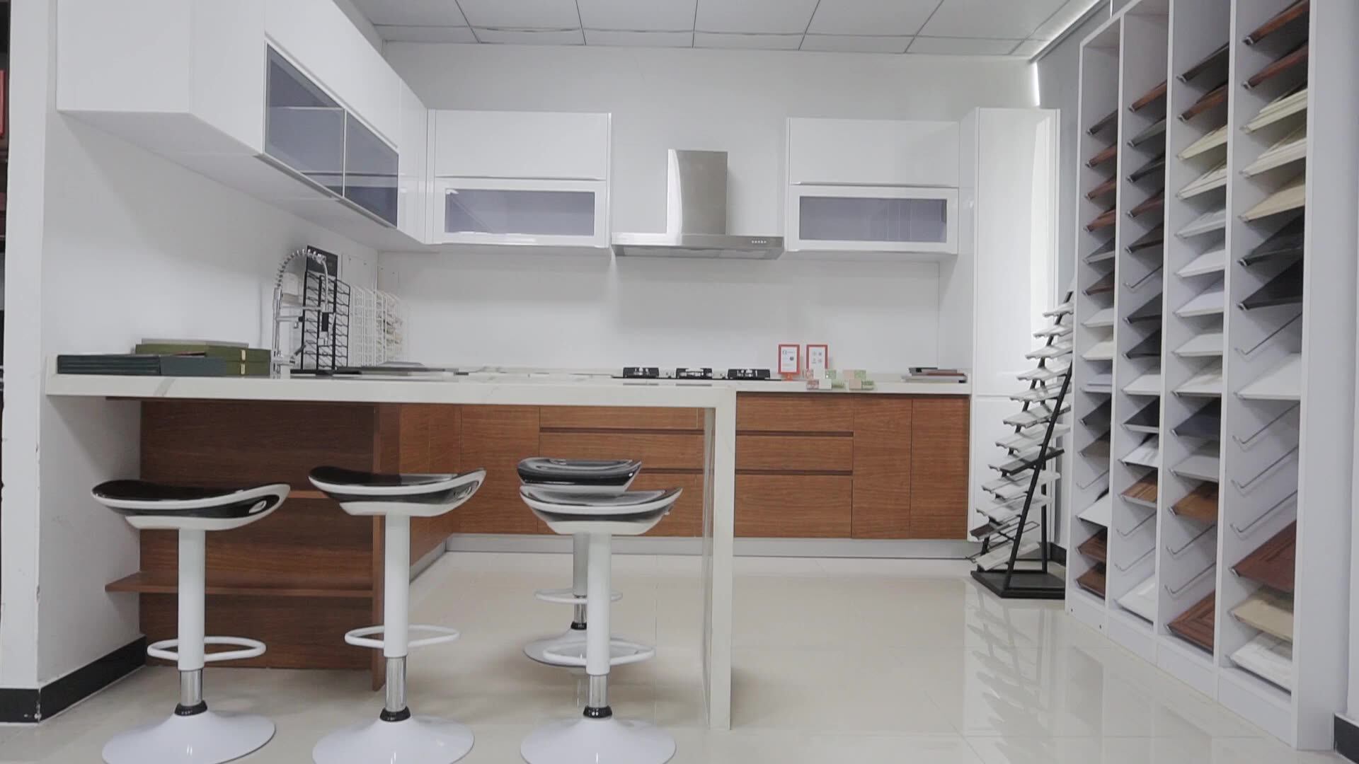 European Style Kitchen Cabinets with Aluminum Frame