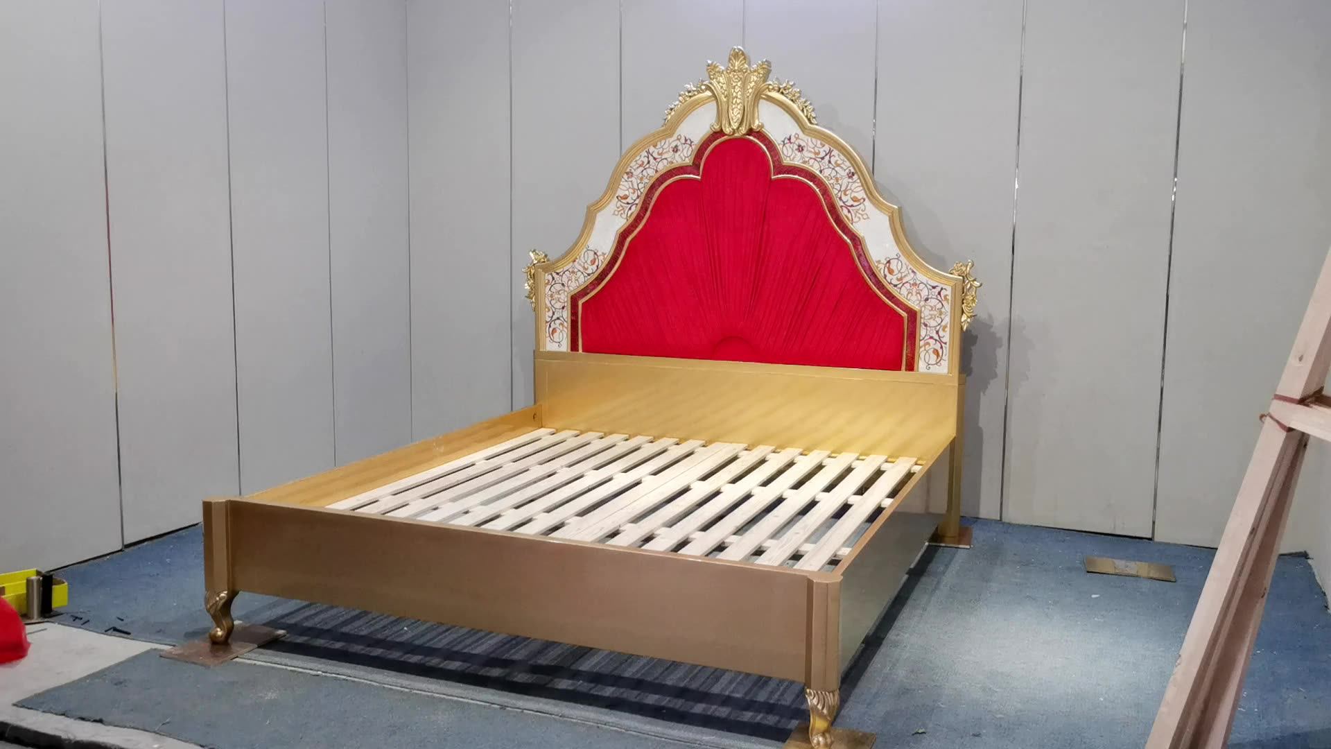 European Luxury Solid Wood Bed Creative Shell Art Inlaid Princess Bed