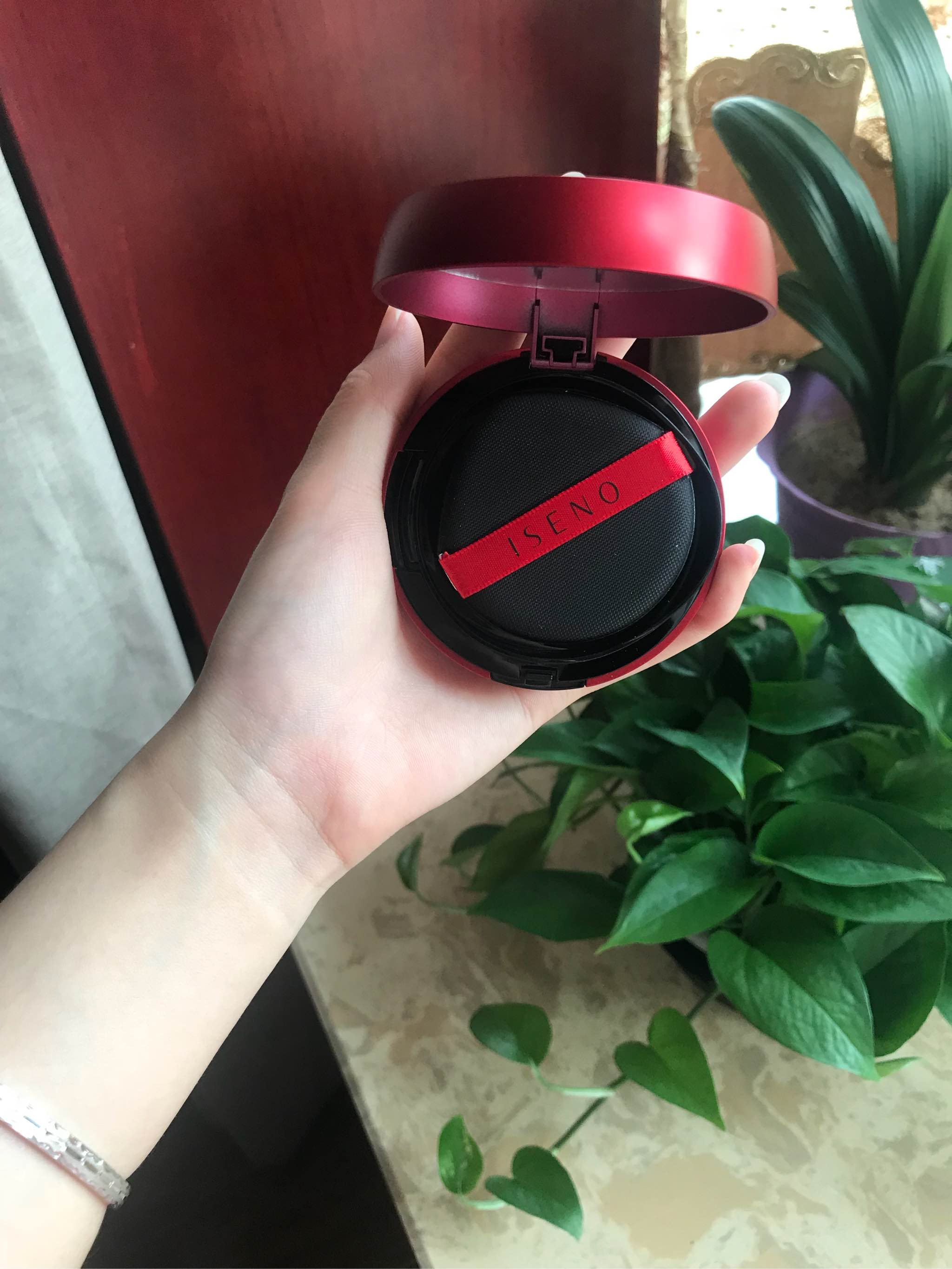 伊丝诺玫瑰双色气垫霜好不好怎么样有用吗，一个月使用感受,第11张