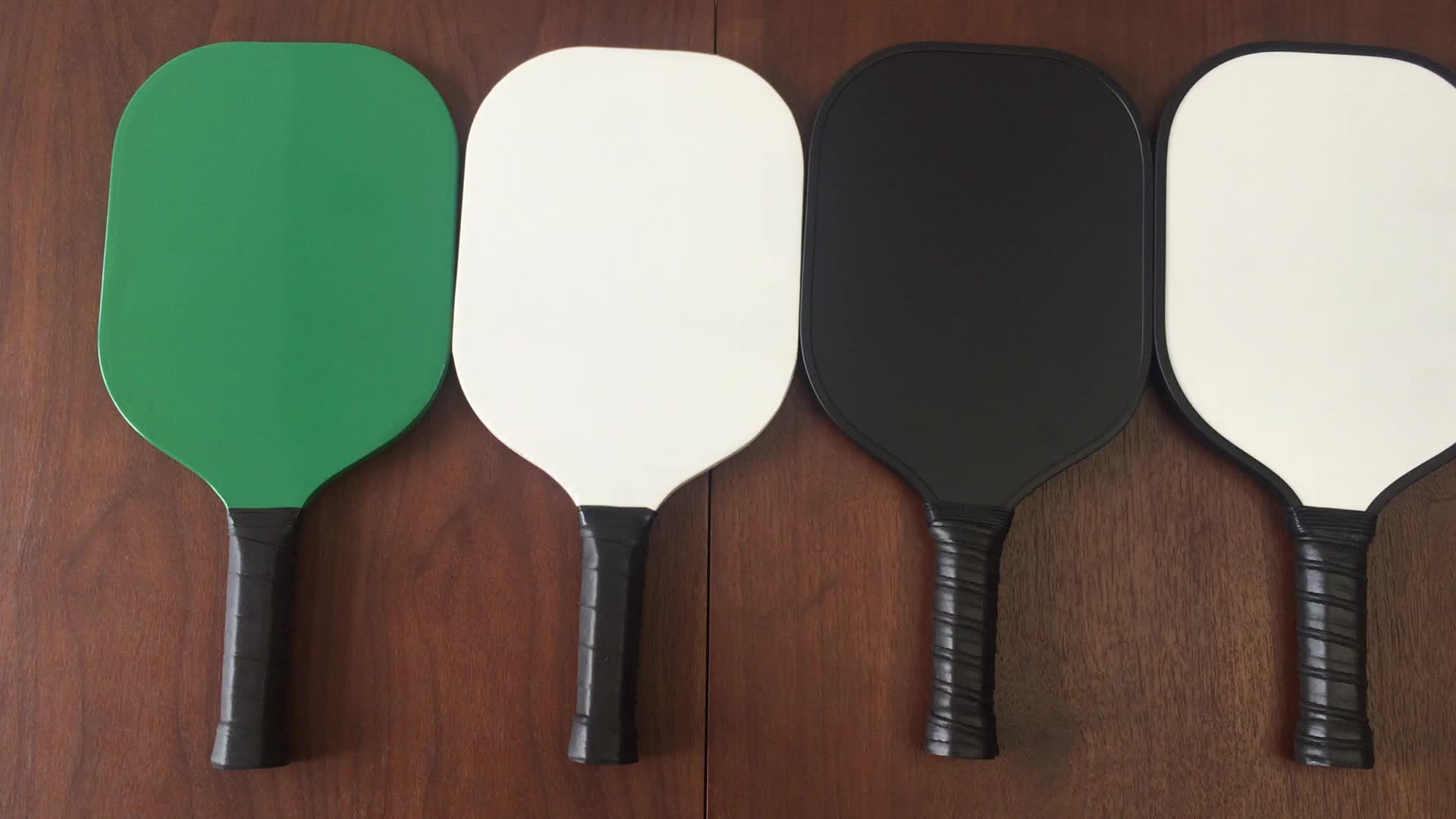 2018 New Design Light Weight Customized Factory Graphite Pickleball