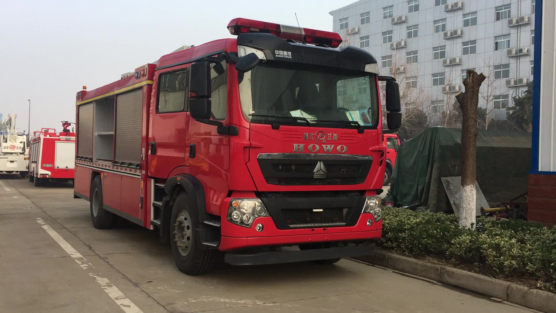 Germany Man 4x2 Electric Lift Fire Truck For Sale In Europe Buy Fire