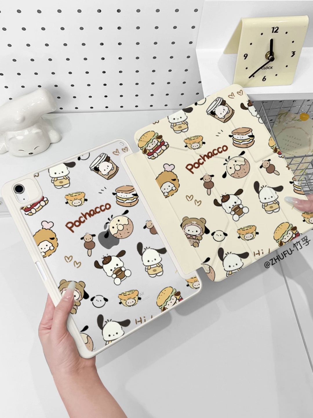 19.8块的iPad壳。还可以送钢化膜+笔槽+Y折。学生党确真实不冲亏大了！