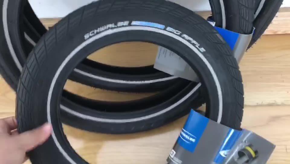 シュワルベビッグアップル12 14インチ14*2.00快適バイクタイヤ16インチ 7日以内返品OK タイヤ 自転車 BMX SCHWALBE 2.00 x 20 BIGAPPLE パーツ
