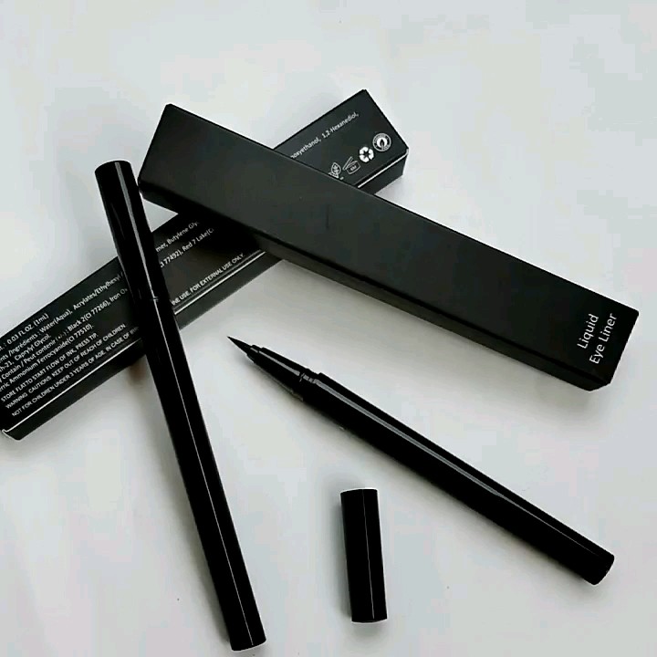 Custom Logo Black Long Wear Waterproof Vegan Matte Liquid Eyeliner Pen