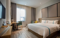 Gaifi Hotel (Shanghai Hongqiao Airport National Convention and Exhibition Center)