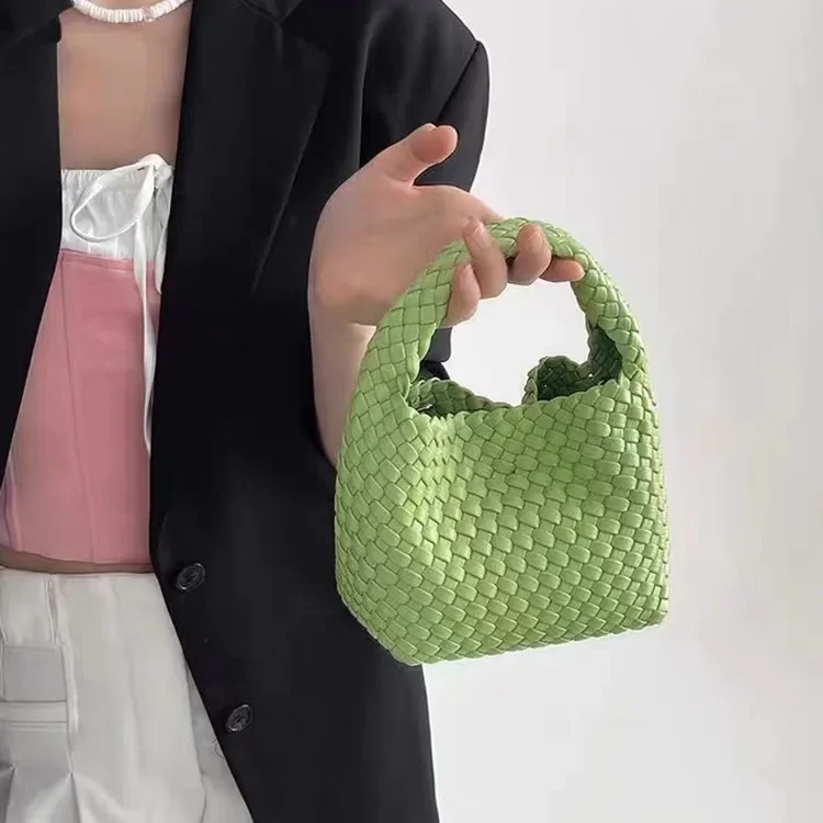 Niche Design Handmade Woven Bag Mini Chain Coin Purse 2024 Summer New Mobile Phone Bag Crossbody Bag