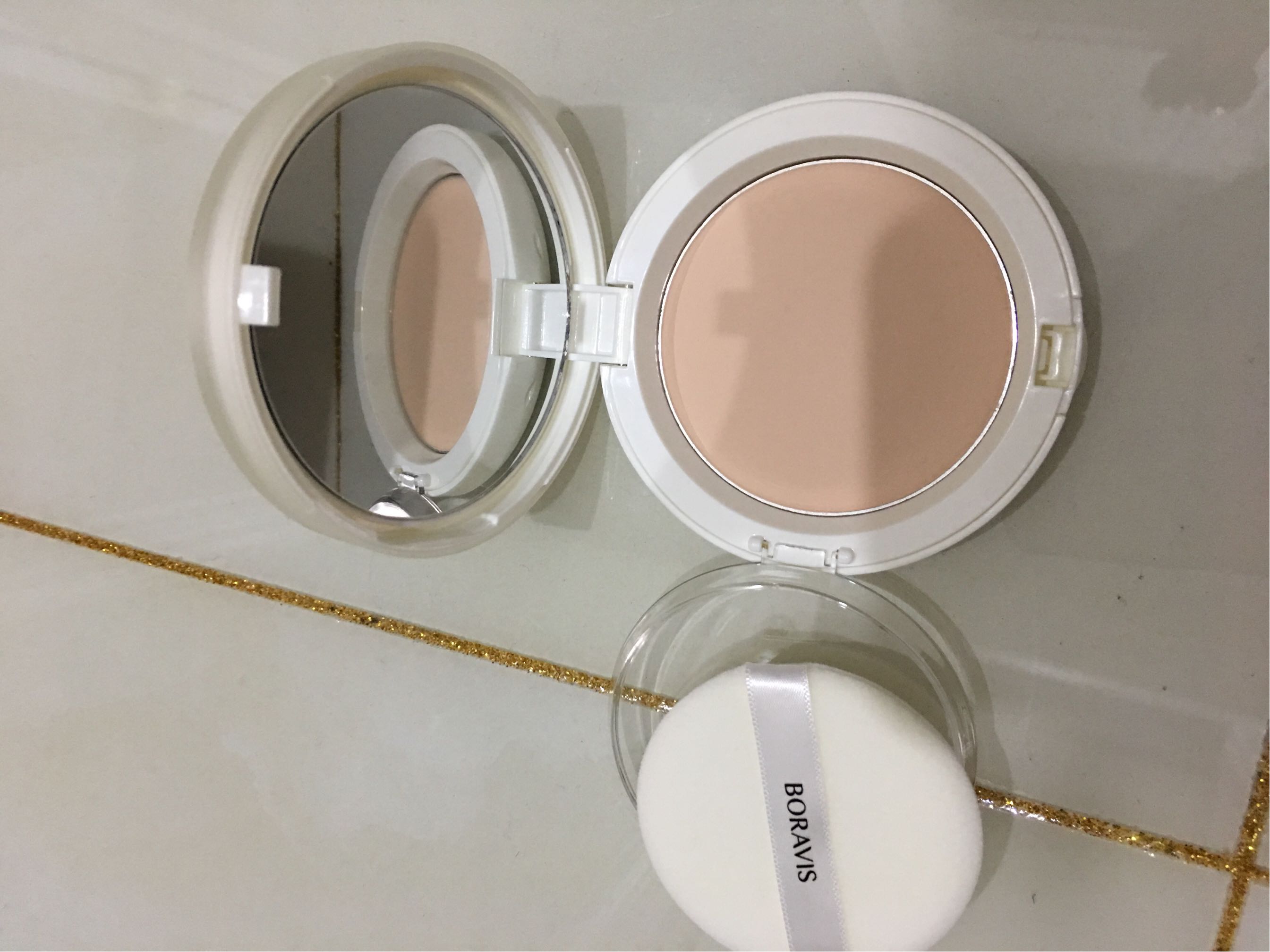 柏蕊诗天鹅绒干湿两用粉饼 轻透好不好用，入手后7天来评价,第5张