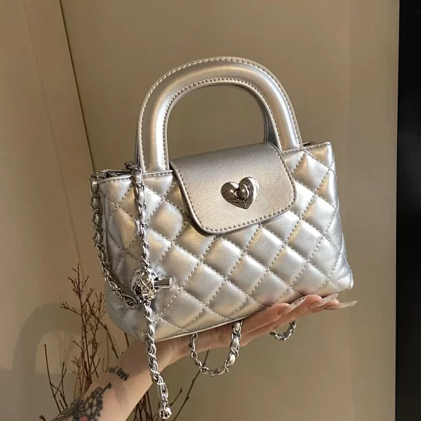 Chanel-Style Handbag for Women 2026 New Fashion Quilted Chain Bag High-Quality Niche Shoulder Crossbody Bag