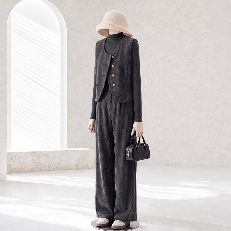 Gray Mature and Minimalist Style Vest and Wide-Leg Pants Set 2026 New Women's Spring and Autumn Outfit Trendy Set for This Year