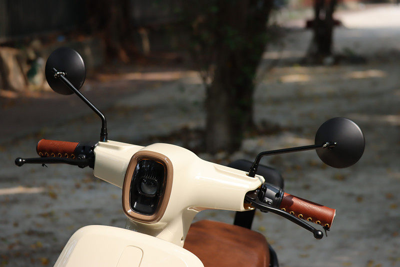 Suitable for Honda ns125la motorcycle modified rearview mirror calf yadiemma retro round reflector