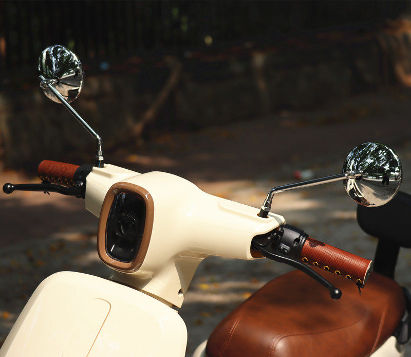 Suitable for Honda ns125la motorcycle modified rearview mirror calf yadiemma retro round reflector