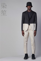 ເຄື່ອງນຸ່ງດູໃບໄມ້ລົ່ນໃຫມ່ສີດໍາແລະສີຂາວກົງກັນຂ້າມສີ splicing wool jacket ທີ່ບໍ່ແມ່ນທາດເຫຼັກຕ້ານ wrinkle ດູໃບໄມ້ລົ່ນແລະລະດູຫນາວ suit jacket ຜູ້ຊາຍຊຸດຜູ້ຊາຍ handsome