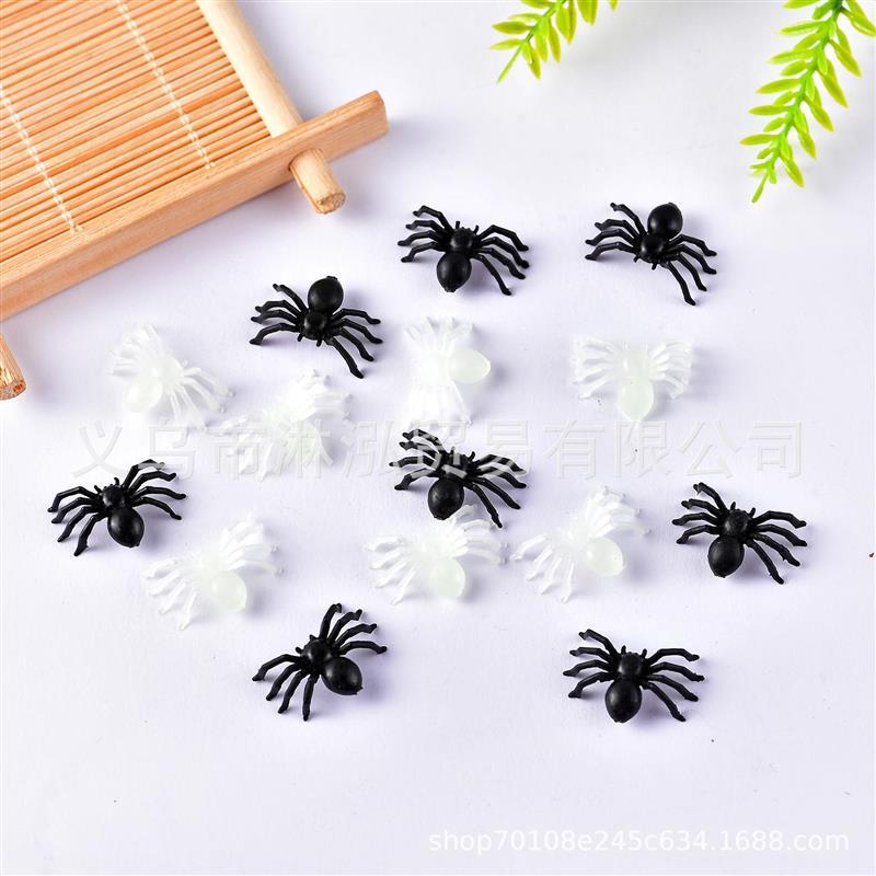 Cross-Border Black Glow-In-The-Dark Spider Halloween Plastic Toy DIY Decoration Mini Spider Accessories