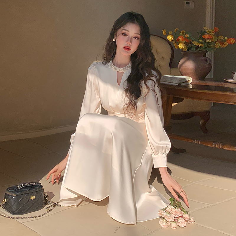 Long-Sleeved High-End Acetate Satin Dress for Women, Spring Hepburn Style, High-End French Style, White Long Skirt Long-Sleeved High-End Acetate Satin Dress for Women, Spring Hepburn Style, High-End French Style, White Long Skirt