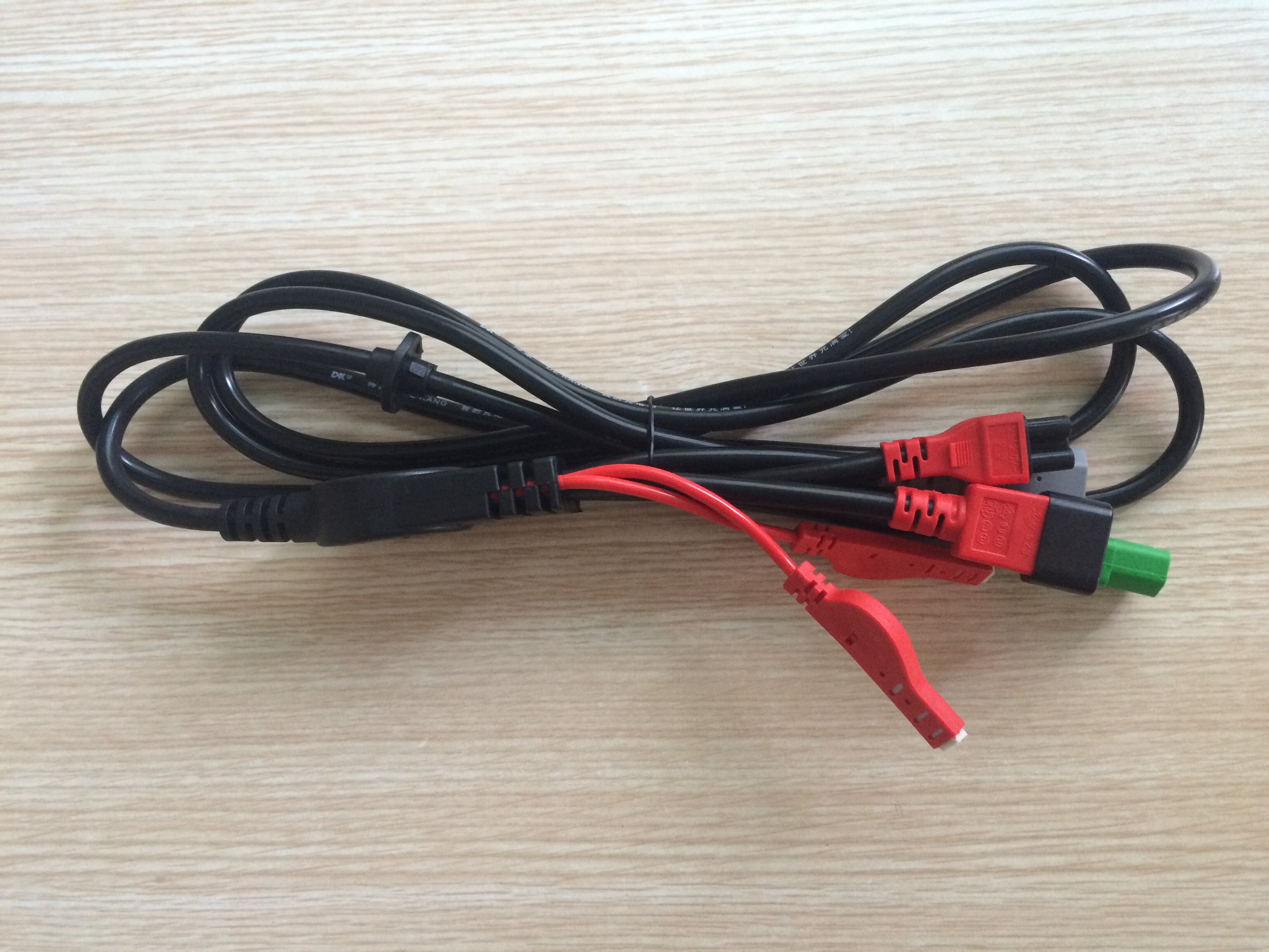 Hangzhou Deckang electric vehicle fast charging station external 3 m output line one minute five long line