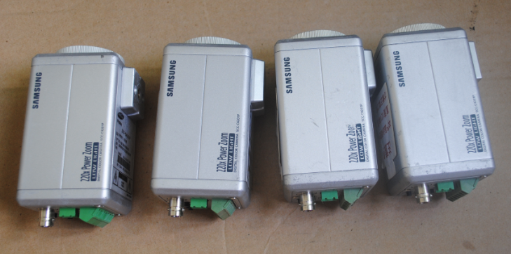 Samsung surveillance camera HD low - definition 220 times the integrated camera SCC - C420P color new