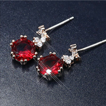 Hong Kong (designer) RVY 2021 new earrings female versatile temperament advanced feeling ear studs earrings tide