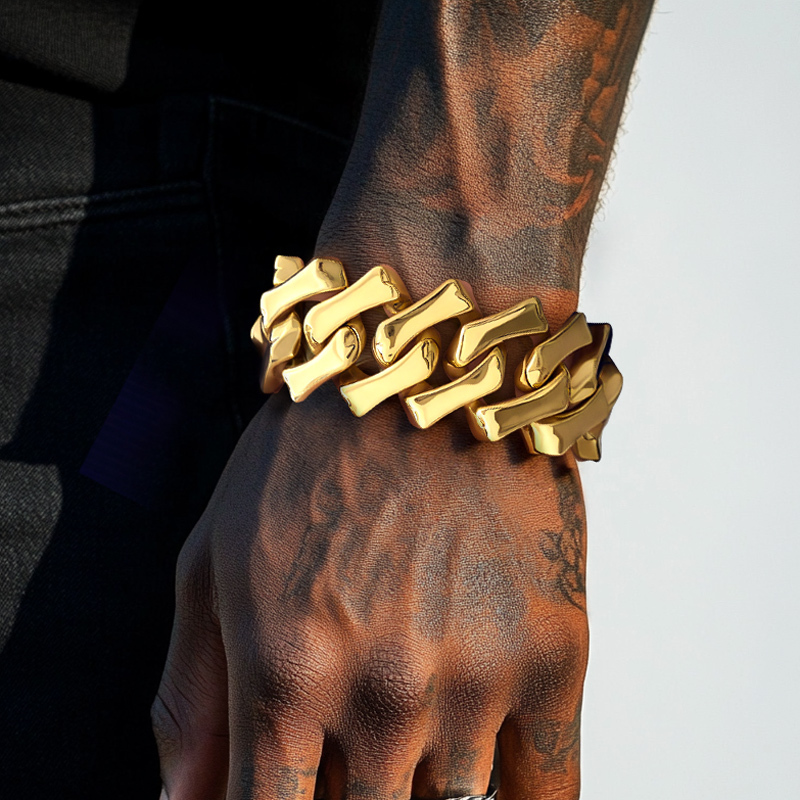 18K Gold Diamond-Shaped Chunky Bracelet European and American Hip-Hop Cuban Men's Bracelet Titanium Steel Heavyweight Jewelry 32mm Wide