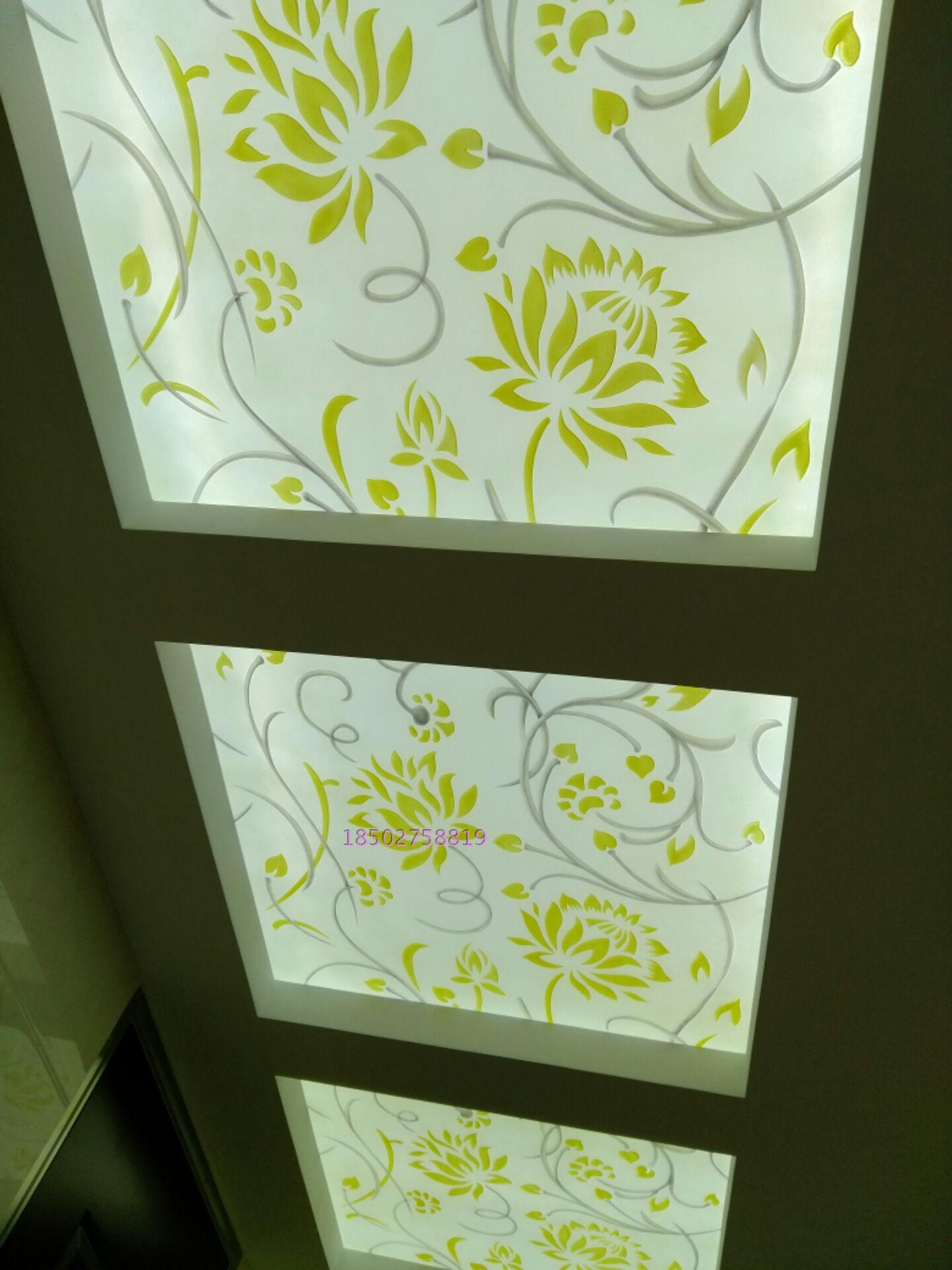 Customized tempered carving process European-style porch partition screen door light-transmitting suspended ceiling ceiling art glass gold and silver rattan