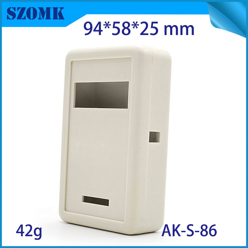 SZOMK94*58*25标准式仪表过线盒电子接线盒全新料塑料外壳AK-S-86