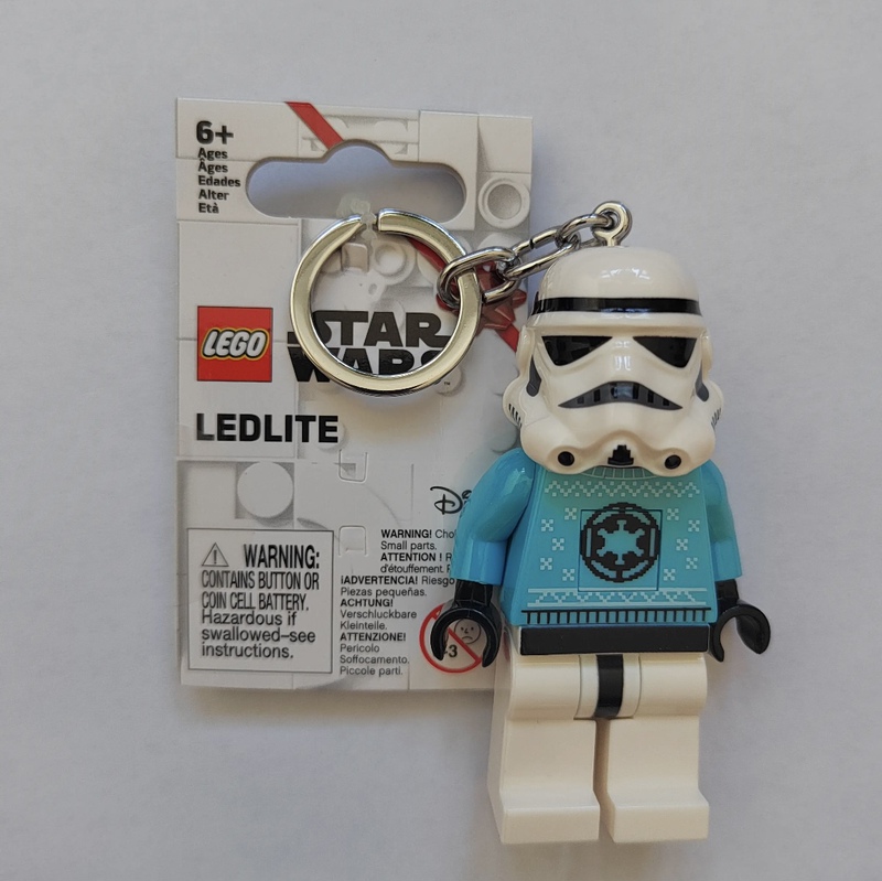 Lego Star Wars Darth Vader Black and White Stormtrooper Led Light-Up Keychain Sweater Style Lego Star Wars Darth Vader Black and White Stormtrooper Led Light-Up Keychain Sweater Style