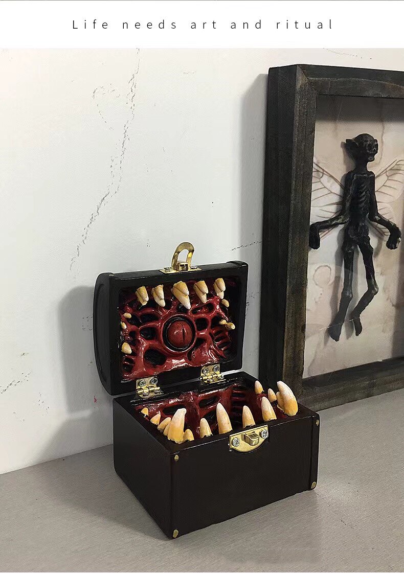 Cross-border creative gift: Horror monster fang jewelry box, Gothic dark jewelry box, storage box.