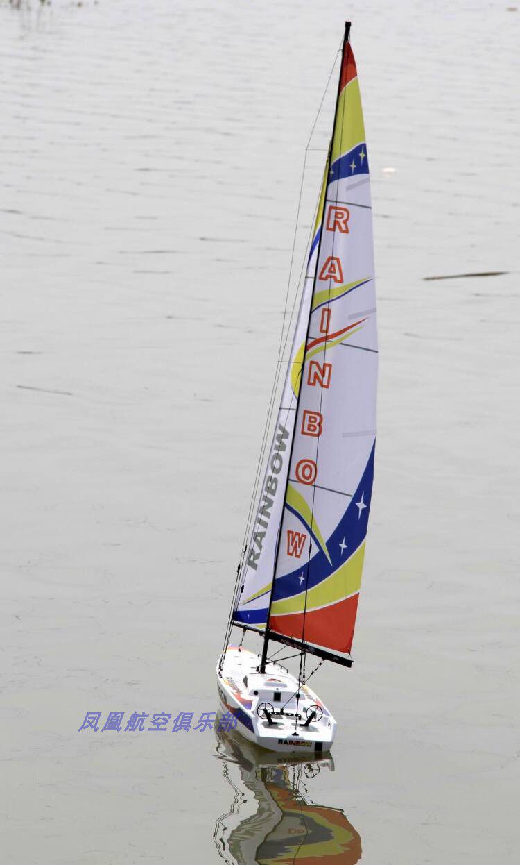 Лодка на электро-, радиоуправлении 顺博 遥控 帆船  彩虹870 新涂装 包邮 DIY