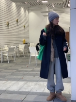 Autumn and winter just need a wool hat to match a small thing